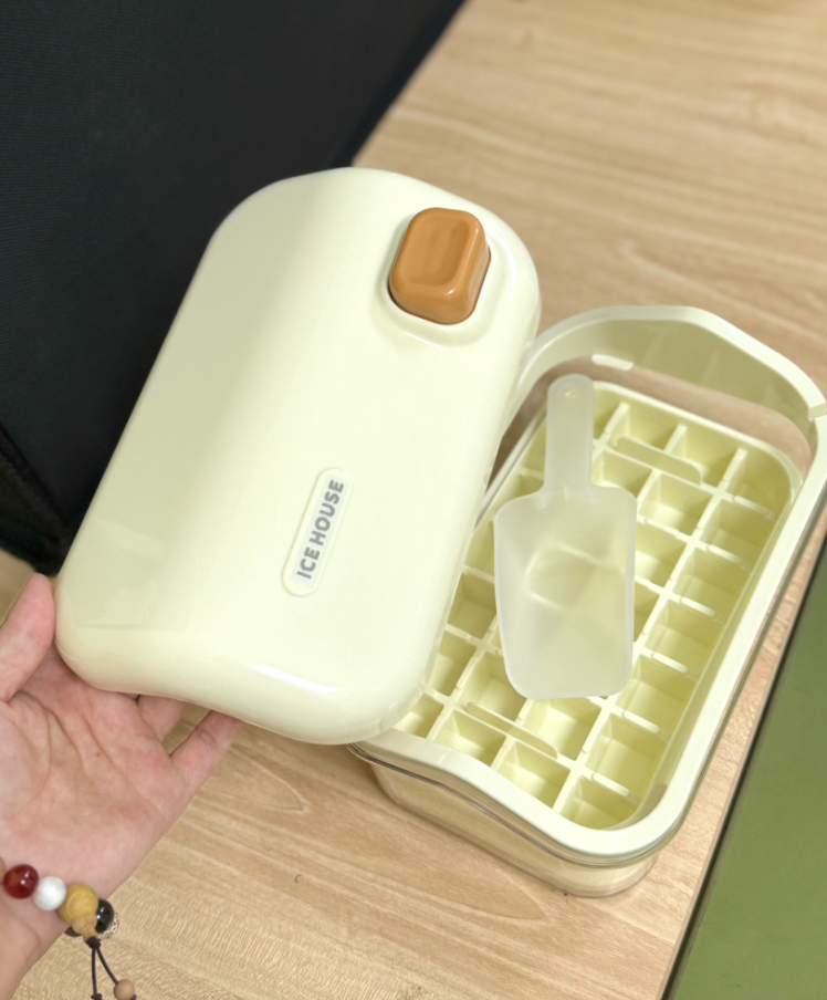 Double-Layer Stackable Ice Cube Tray